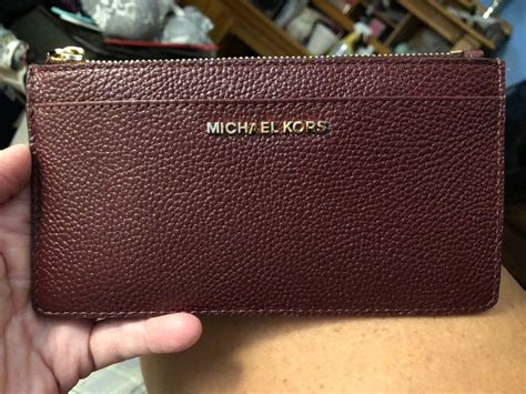 Michael Kors wallets outlet online